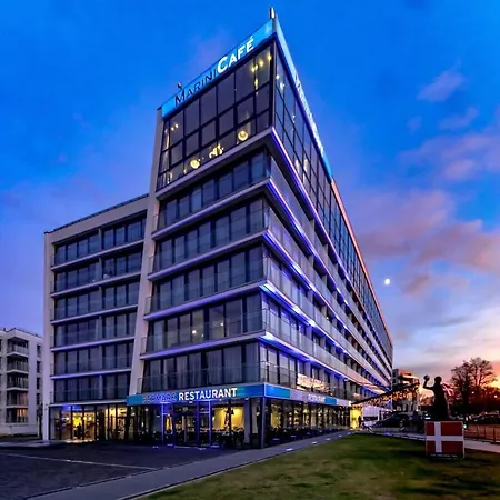 Almar Marine Apartmán