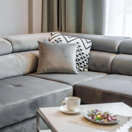 아파트 Almar Marine