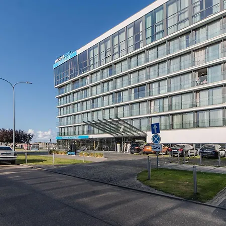 아파트 Almar Marine *